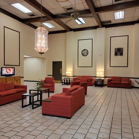 Rest Inn - Extended Stay, I-40 Airport, Wedding & Event Center 애머릴로 외부 사진
