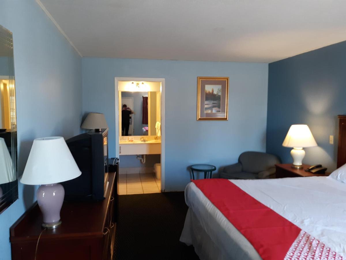 Rest Inn - Extended Stay, I-40 Airport, Wedding & Event Center 애머릴로 외부 사진